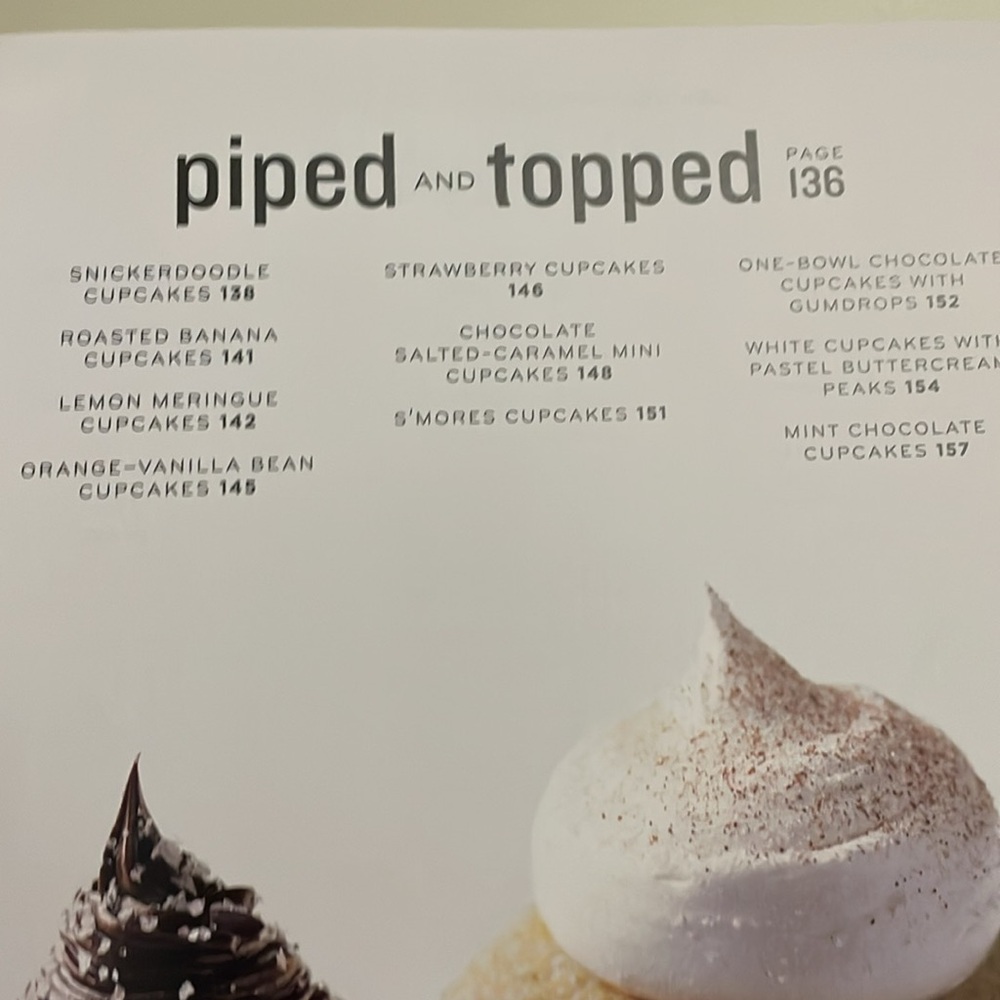 MARTHA STEWART UEC Cupcake cookbook 175 inspired ideas everyones favorite treat - Picture 12 of 16